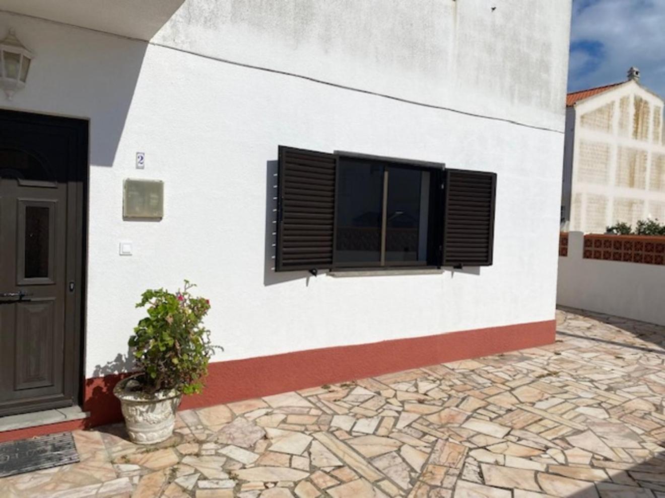 Swordfish Beach House Пениш Екстериор снимка